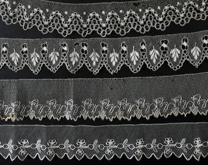 Blonde and Chantilly ruffles, spindles, 19th...