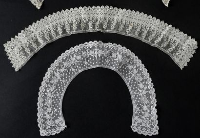 Seven collars in Alençon lace, needlepoint,...