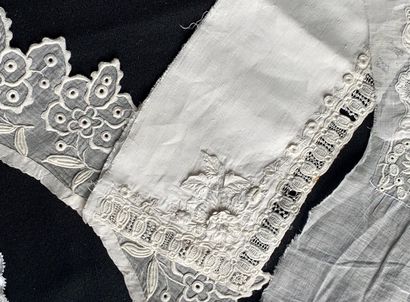 Collar and cuffs in white embroidery, XIXth...