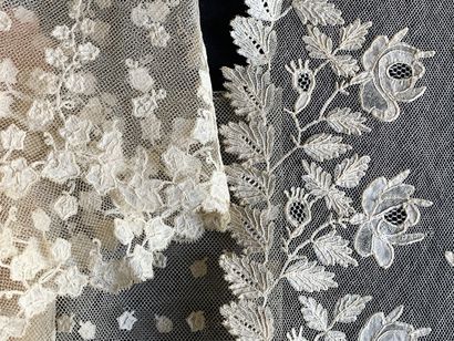 Accessories of the feminine costume in lace,...