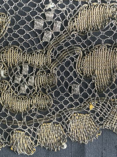 
Edgings in metallic lace, bobbins, 2nd half...