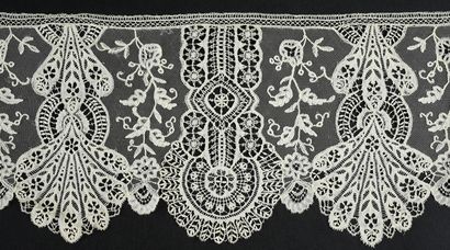 Lace borders, English appliqué and bobbins,...
