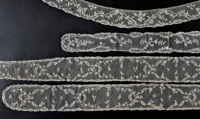 Female costume accessories in needle lace,...