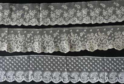 Three Malines lace borders, spindles, 2nd...