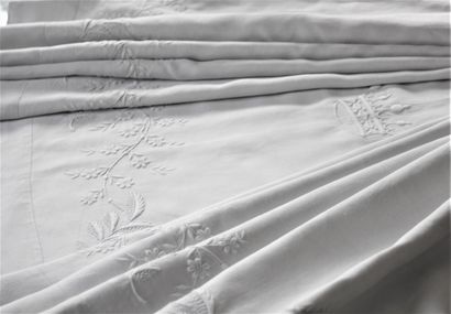 Large embroidered sheet, Viscount's crown,...