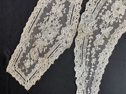 Set of collar and cuffs, Chantilly ties,...