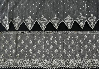 Four large borders in Alençon lace, needlepoint,...