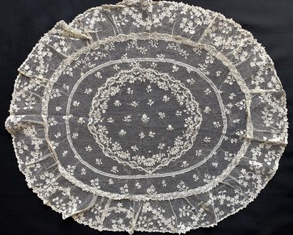 Alençon and Argentan lace, needlework, 18th...