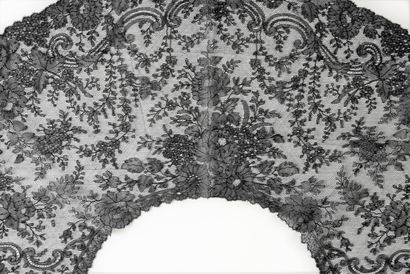 Fan leaf, Chantilly de Gramont, spindles,...