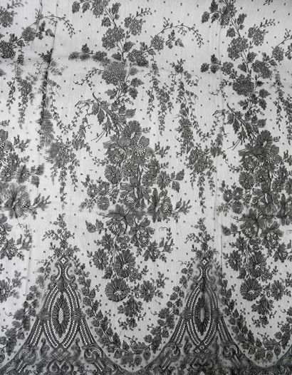 Long and wide Chantilly lace flounce, 2nd...