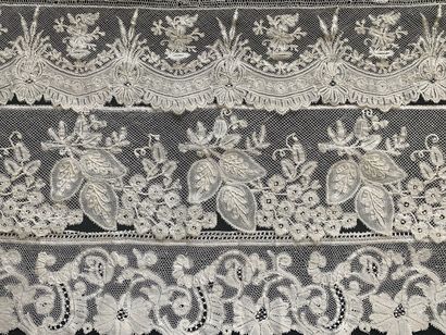 Bordures in Valenciennes from Ghent, spindles,...
