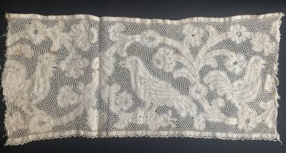 Two linen borders, Milan, late 17th century.
Two...