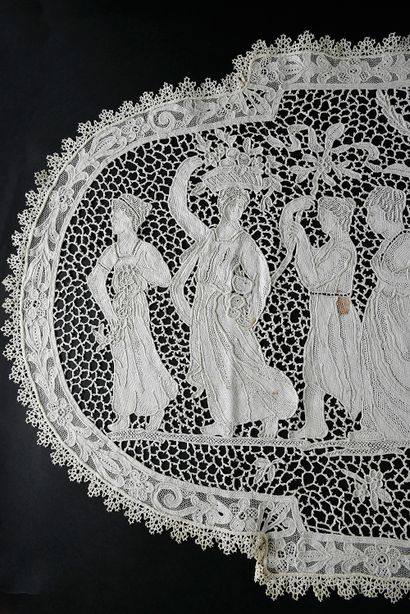 Center and table runners, bobbin lace surround,...
