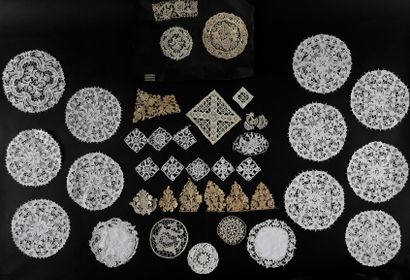 Placemats and inlays, Venice and Point de...
