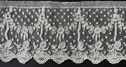 Alençon lace border, needlepoint, 1st half...