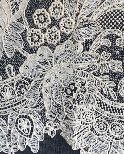 Three borders, Gauze stitch, needlepoint,...