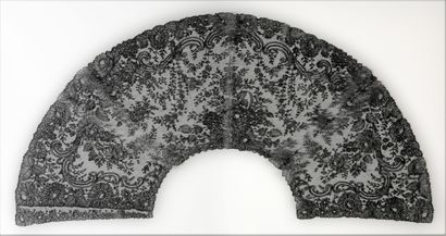 Fan leaf, Chantilly de Gramont, spindles,...