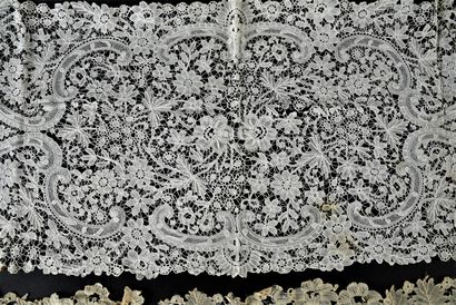 Two Duchesse stoles, Belgium, late 19th/early...