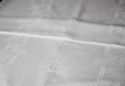 Banquet tablecloth with ferns, linen damask,...