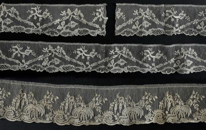 Five borders in Alençon lace, needlepoint,...