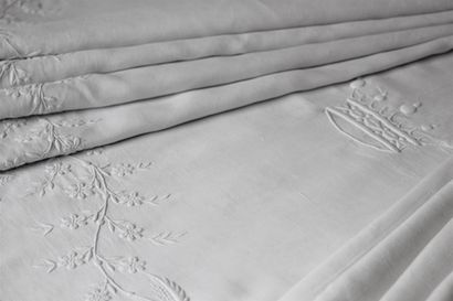 Large embroidered sheet, Viscount's crown,...