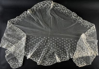 Three large Brussels lace collars, 2nd half...