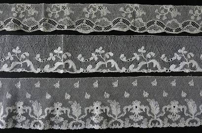 Five lace borders Point de Paris, bobbins,...