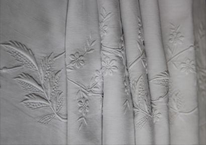 Large embroidered sheet, Viscount's crown,...