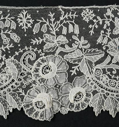Large needlepoint lace border, Belgium, late...