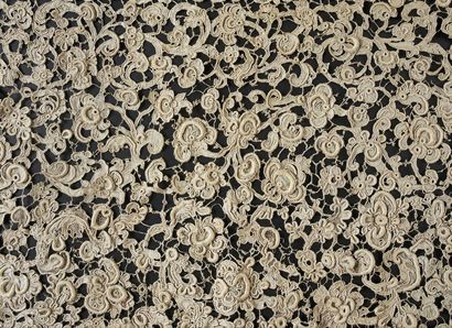
Large panel, Gros Point de Venise, needlepoint,...