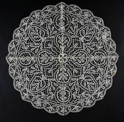Placemats and saucers in bobbin lace, Belgium,...