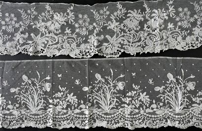 Three rare Art Nouveau laces, circa 1900.
Three...