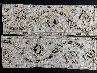 Border with figures, Point coupé and Punto...