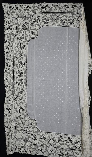 Lace tablecloth, Belgium, early 20th century.
The...