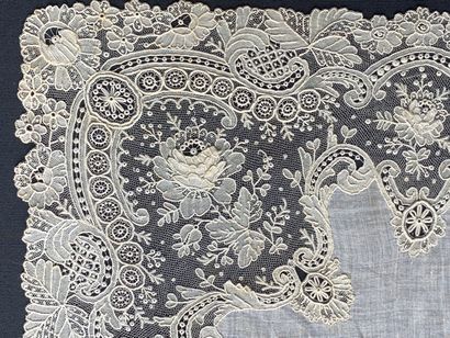 Sumptuous handkerchief with the Point of...