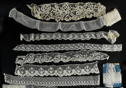 Important meeting of lace yardage and stoles,...