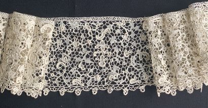 Needlepoint border, France, end of the 17th...