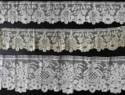 Bobbin lace borders, England ? 2nd half of...