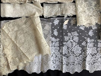 Lace borders, Valenciennes, bobbins, 2nd...