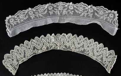 Seven collars in Alençon lace, needlepoint,...