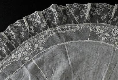 Six collars in white embroidery, XIXth century.
In...