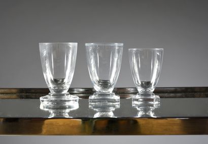 DAUM

Préval model. 
Suite of 12 round stemmed...