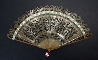 Graminées, vers 1810-1820
Éventail de type...
