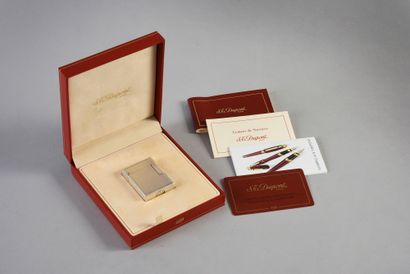 JOHNNY HALLYDAY : 1 briquet de la marque...