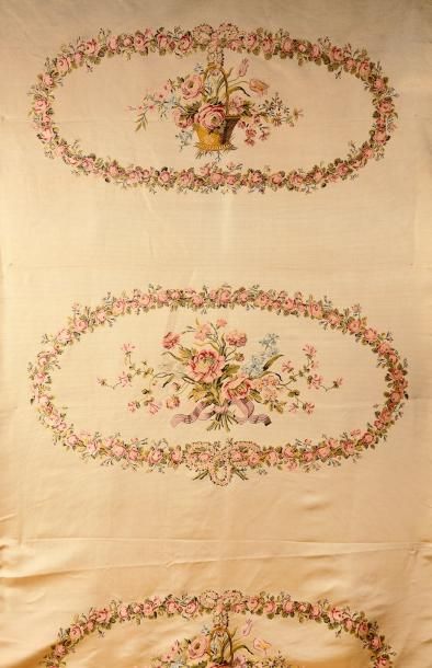 Deux garnitures de canapés tissées à disposition...