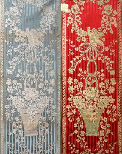 Lampas de style Louis XVI, fond pékin, décor...