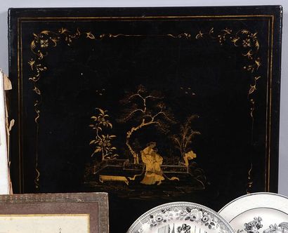 Boîte à châle, époque Second Empire, en bois...