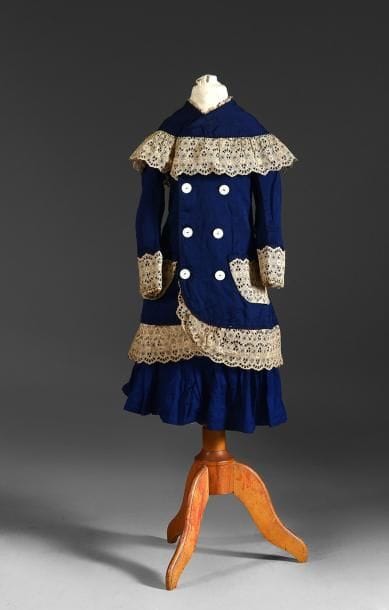 Ensemble de fillette, vers 1880, en reps...