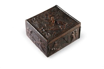 Coffret orné de scènes d'amour courtois en...