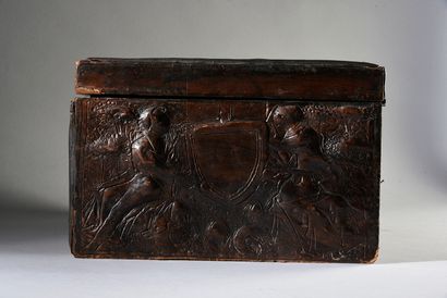 Coffret orné de scènes d'amour courtois en...